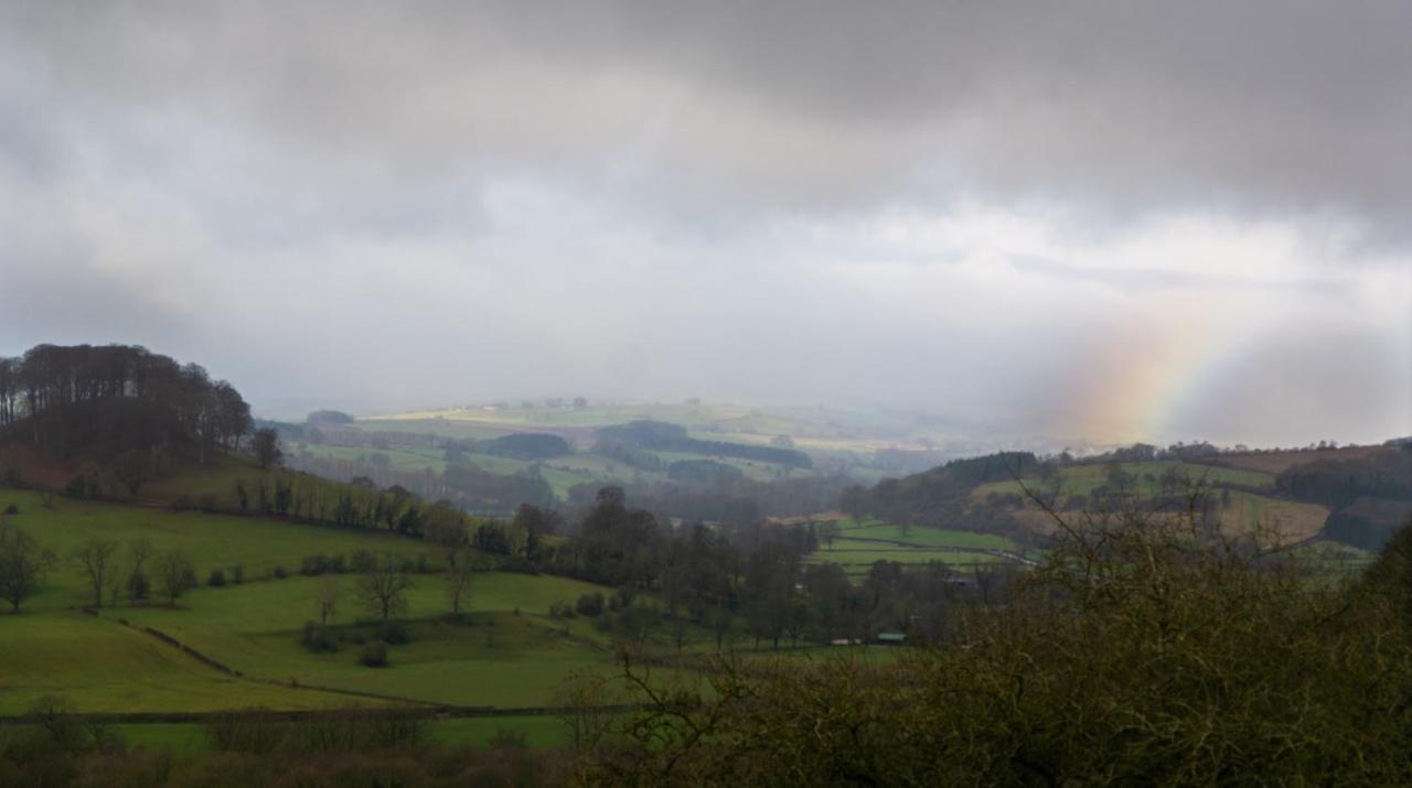 Hillside Haven, Panoramic Views Nr Bakewell Apartment Грейт Раузли Екстериор снимка