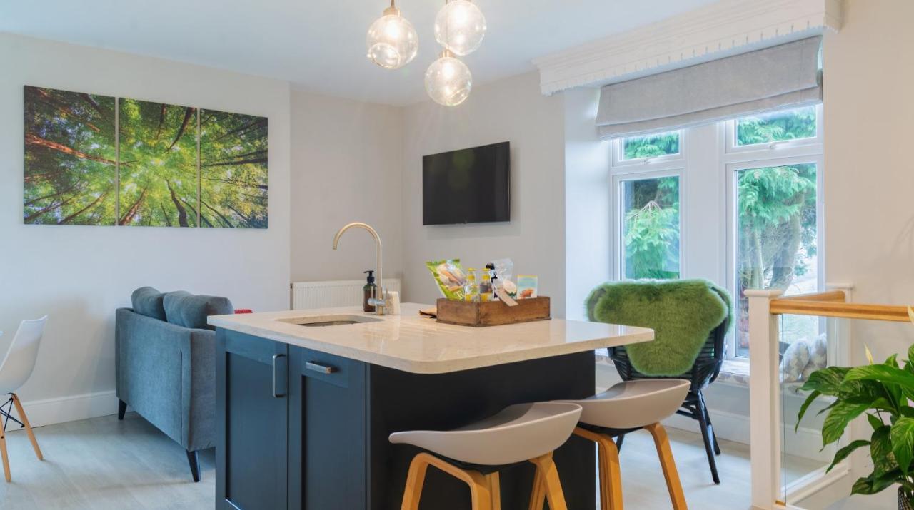 Hillside Haven, Panoramic Views Nr Bakewell Apartment Грейт Раузли Екстериор снимка