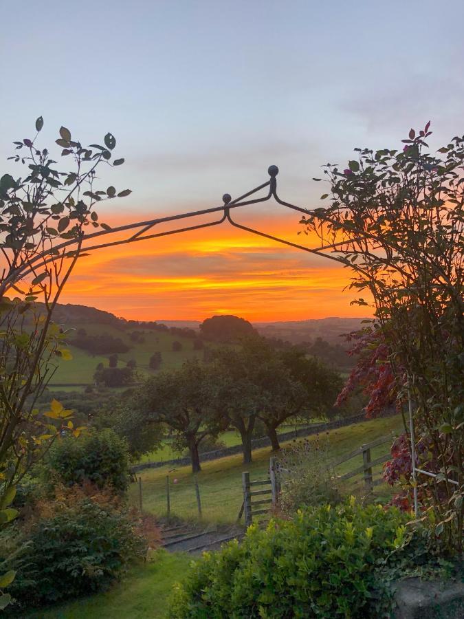Hillside Haven, Panoramic Views Nr Bakewell Apartment Грейт Раузли Екстериор снимка